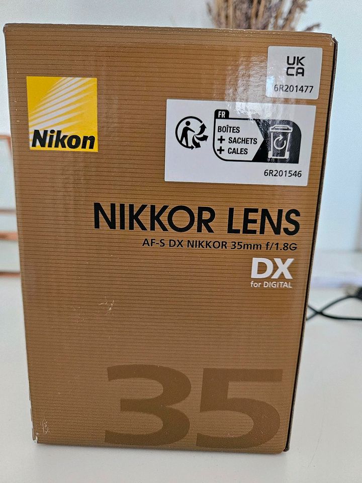Nikon Nikkor objektiv 35mm. F/1.8G in Steinfeld