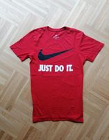 Nike Tshirt Rot Niedersachsen - Salzhemmendorf Vorschau