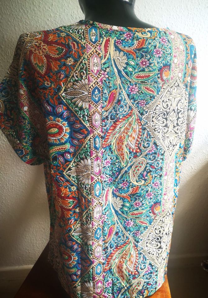 Damenbluse Bluse Paisley Muster Gr. 40 / 42neu in Hamburg