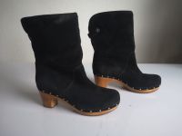 Damen Schuhe Stiefel  UGG AUSTALIA Gr 39 schwarz Leder Lammfell Nordrhein-Westfalen - Erkrath Vorschau