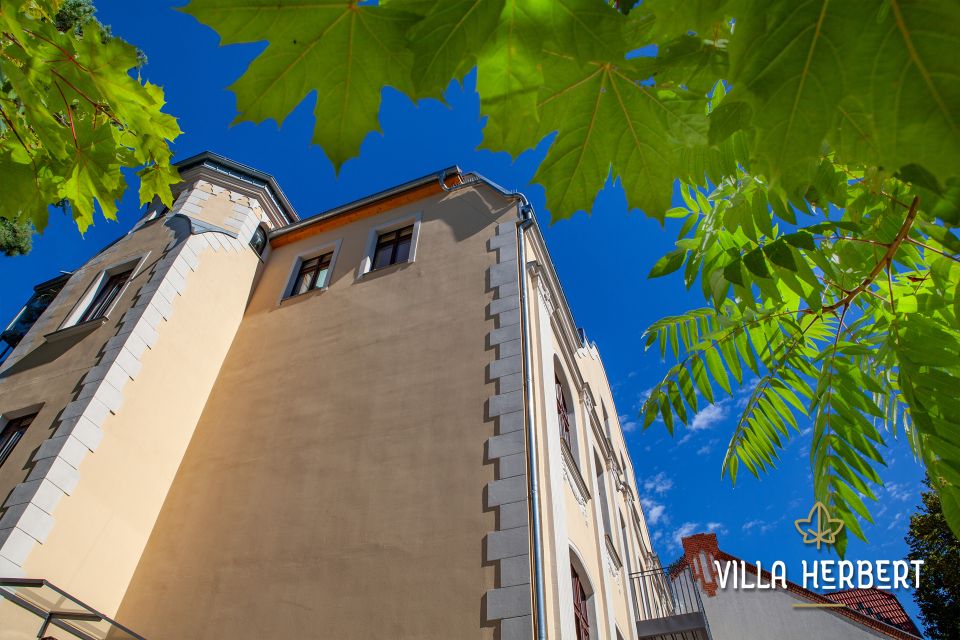 3-Zi.-Balkon-Wohnung Erstbezug Villa Herbert in Waidmannslust in Berlin