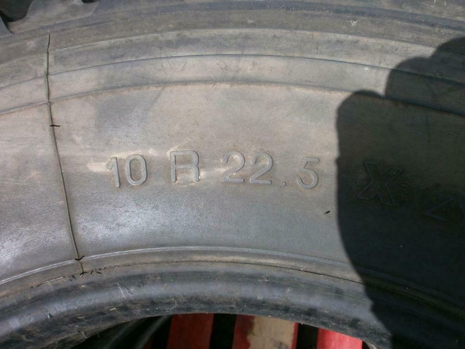 Michelin Reifen 10 R22.5 Nutzfahrzeug gebraucht *1935* in Lampertheim