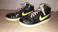 Nike Schuhe , schwarz-Neongelb, Gr.39, Turnschuhe Berlin - Marienfelde Vorschau