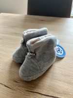 Sterntaler Baby-Stiefel / Schuhe / Krabbelschuhe 19/20 Nordrhein-Westfalen - Neuss Vorschau
