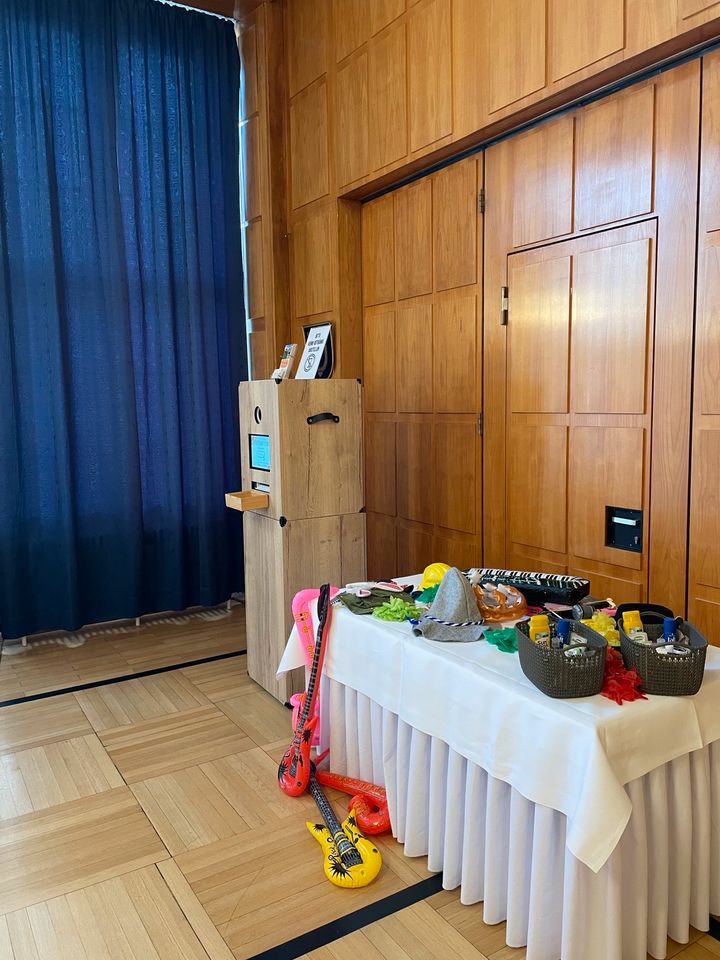 Fotobox Photobox für Hochzeit Events und Firmenfeiern inkl. Druck in Neuhausen