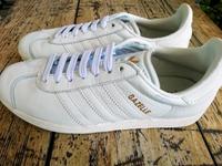 sneaker Adidas, Gr. 37,5 Thüringen - Erfurt Vorschau