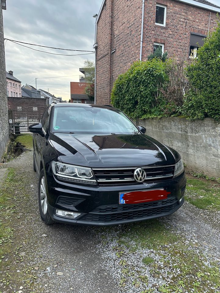 Auto, Tiguan 4x4 in Aachen