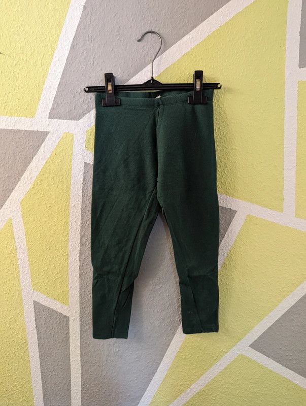 Leggings C&A Gr. 128 (4,50€) in Neunkirchen