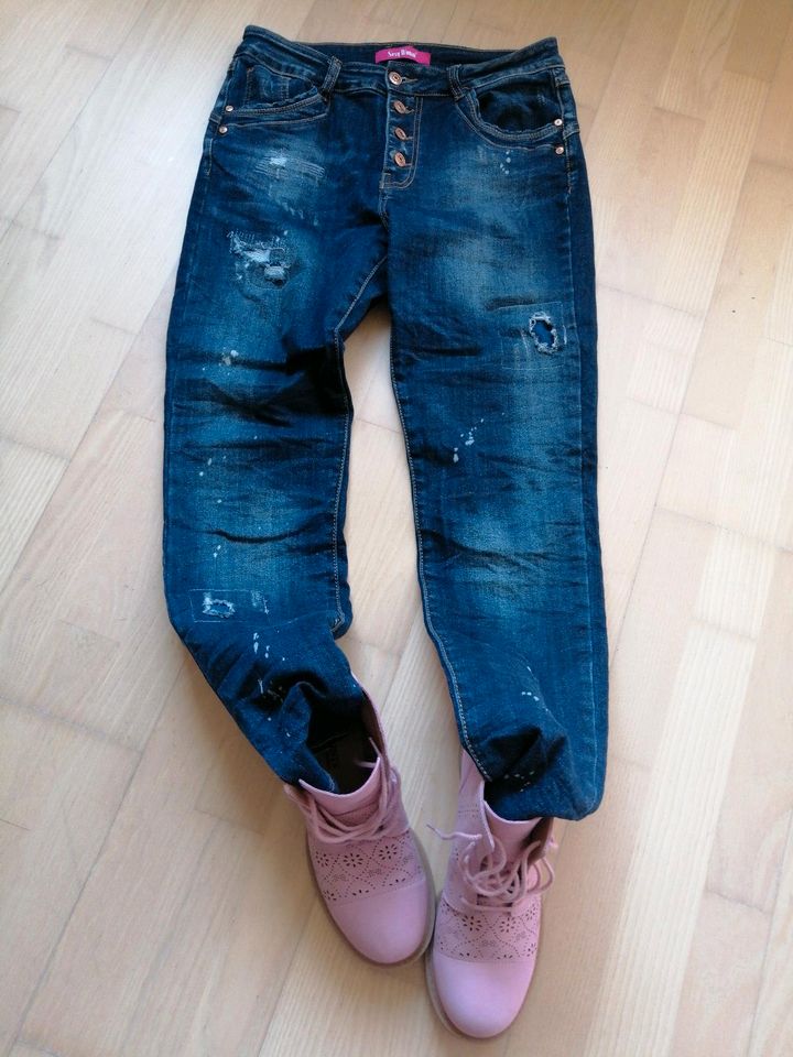 Sexy Woman Jeans Stretchig Boyfriend please look in Reutlingen