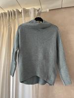 Hellblauer Rollkragen Pulli München - Bogenhausen Vorschau
