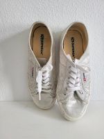 Superga silver silber 39 Sneaker Stoffschuhe Glitzer metallic Friedrichshain-Kreuzberg - Kreuzberg Vorschau