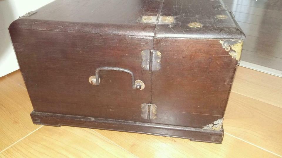 Antike Schmuck Rasier Truhe Schatulle Kiste Kasten Holz Reise in Weil am Rhein