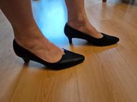 Pumps, schwarz, Peter Kaiser, 3,5cm - 5cm Berlin - Lichterfelde Vorschau