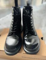 Super Dr.Martens like new Leipzig - Neustadt-Neuschönefeld Vorschau