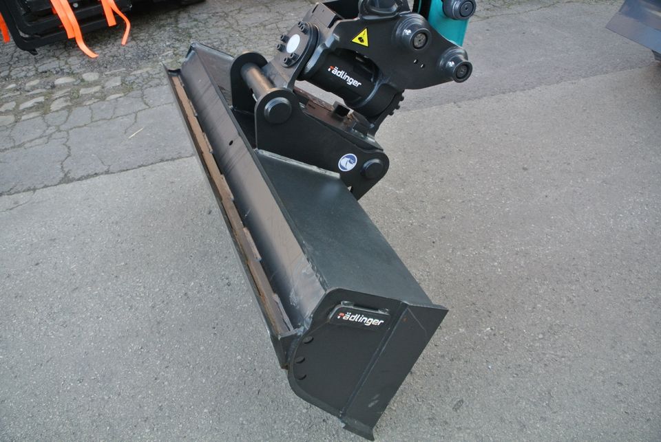 Sunward SWE25UF Minibagger Kurzheck in Trassem