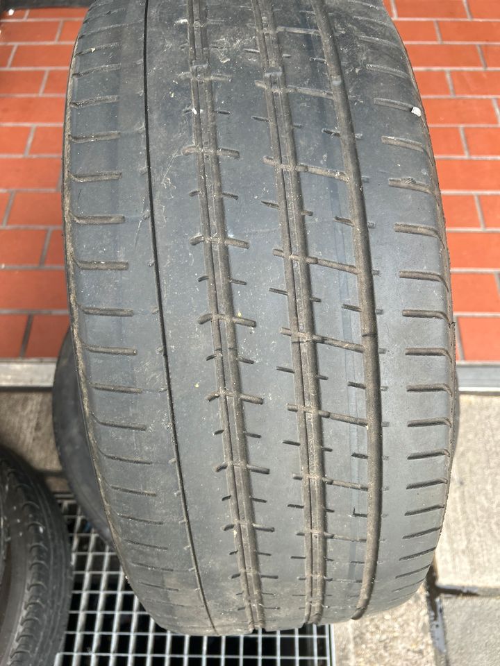 2x Sommer reifen Pirelli 255 40 21  gebraucht reifen in Moers