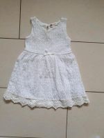 Spitzenkleid weiß H&M Gr. 110 116  Creme festliches Kleid Nordrhein-Westfalen - Drensteinfurt Vorschau