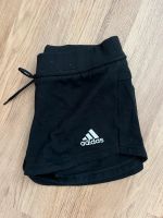 Adidas shorts Kurze hose S 36 schwarz Jogginghose Köln - Köln Junkersdorf Vorschau