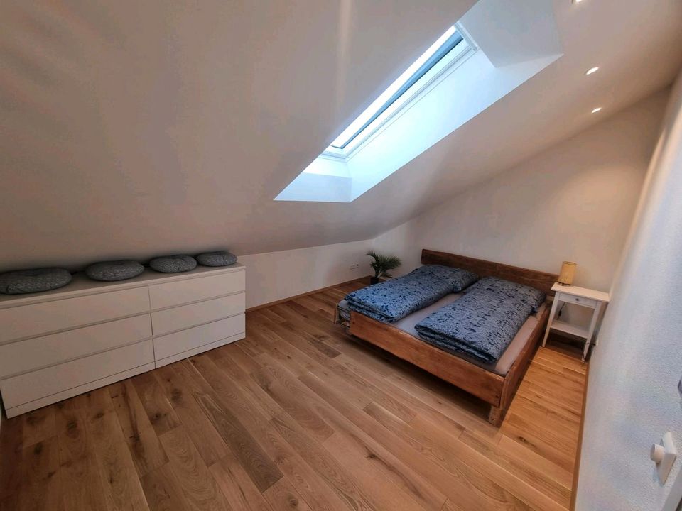 Moderne 3-Zi. Wohnung möbliert hochwertige Ausstattung 1.100 EUR in Bad Schussenried