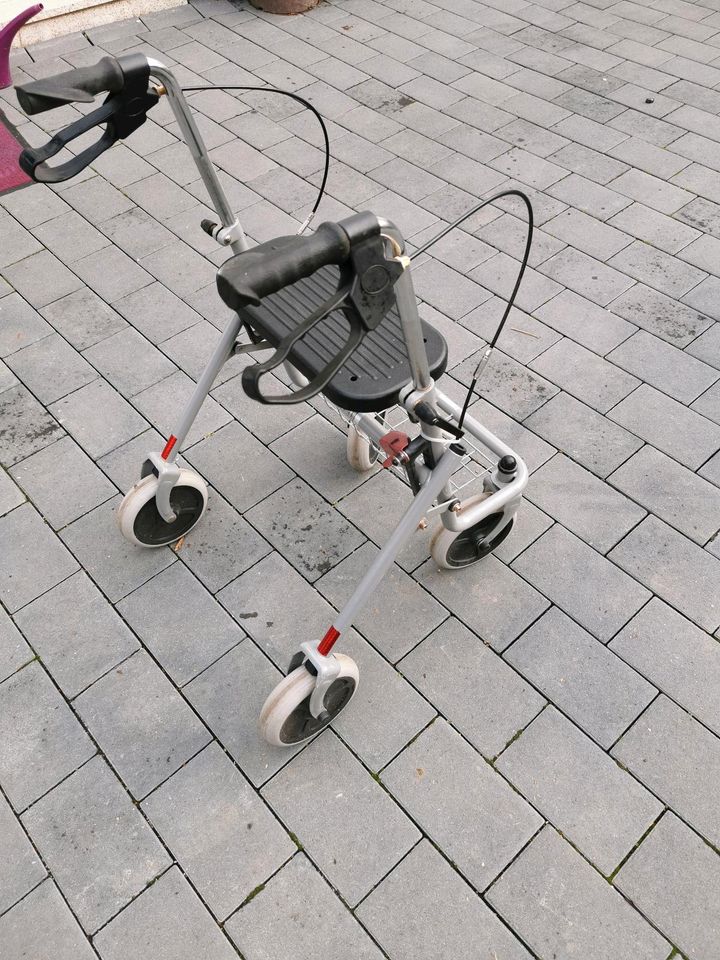 Russka Rollator in Rosbach (v d Höhe)