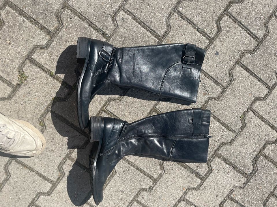 Reitstiefel für Frauen Gr. 42 echtes Leder ! in Meppen