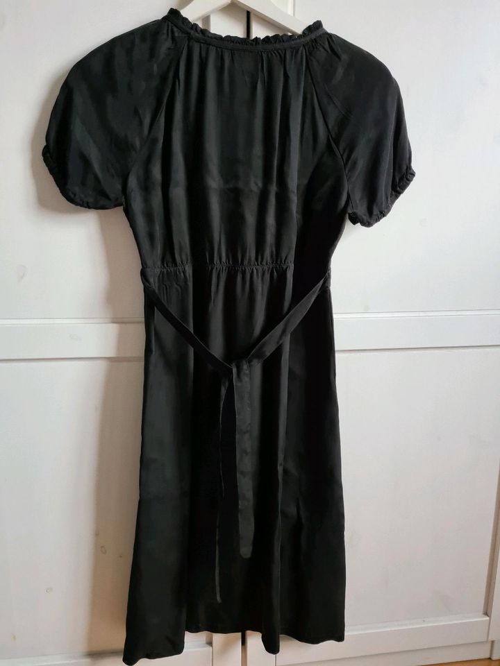 Kurzes Kleid Größe 32 Esprit in Westerrönfeld