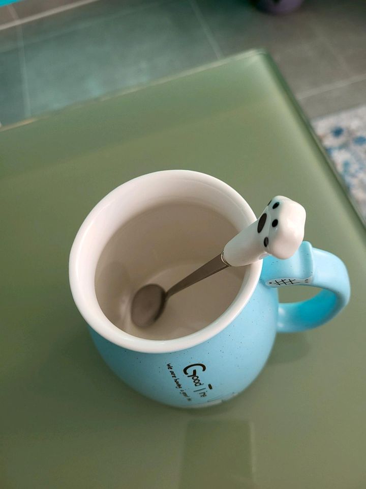 Katzen Geschenk Keramik Teetasse mit Löffel in Wittmar