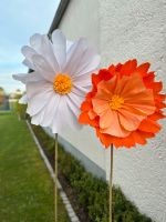 Große Blüten-Deko aus Papier Bayern - Hirschau Vorschau