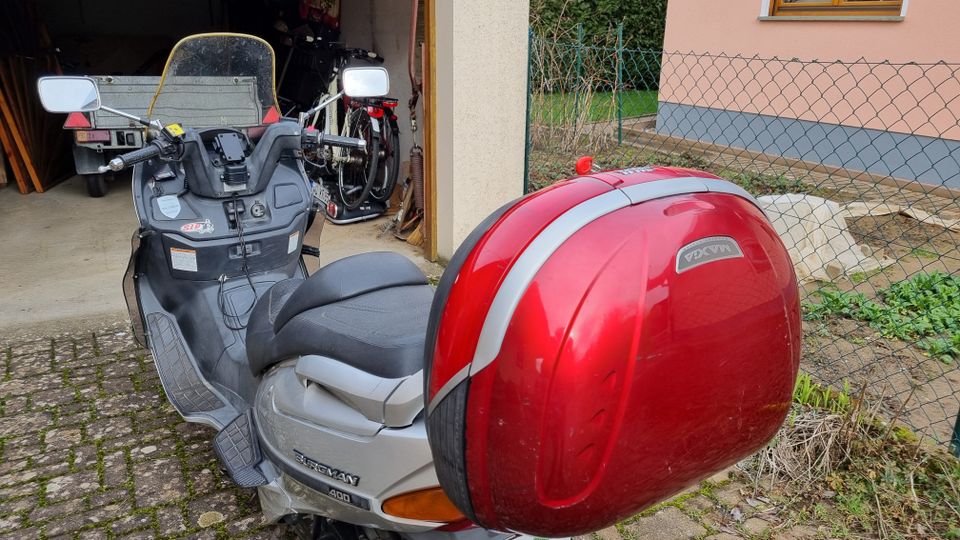 SUZUKI Burgman AN 400 – EZ 2000 in Oberpleichfeld