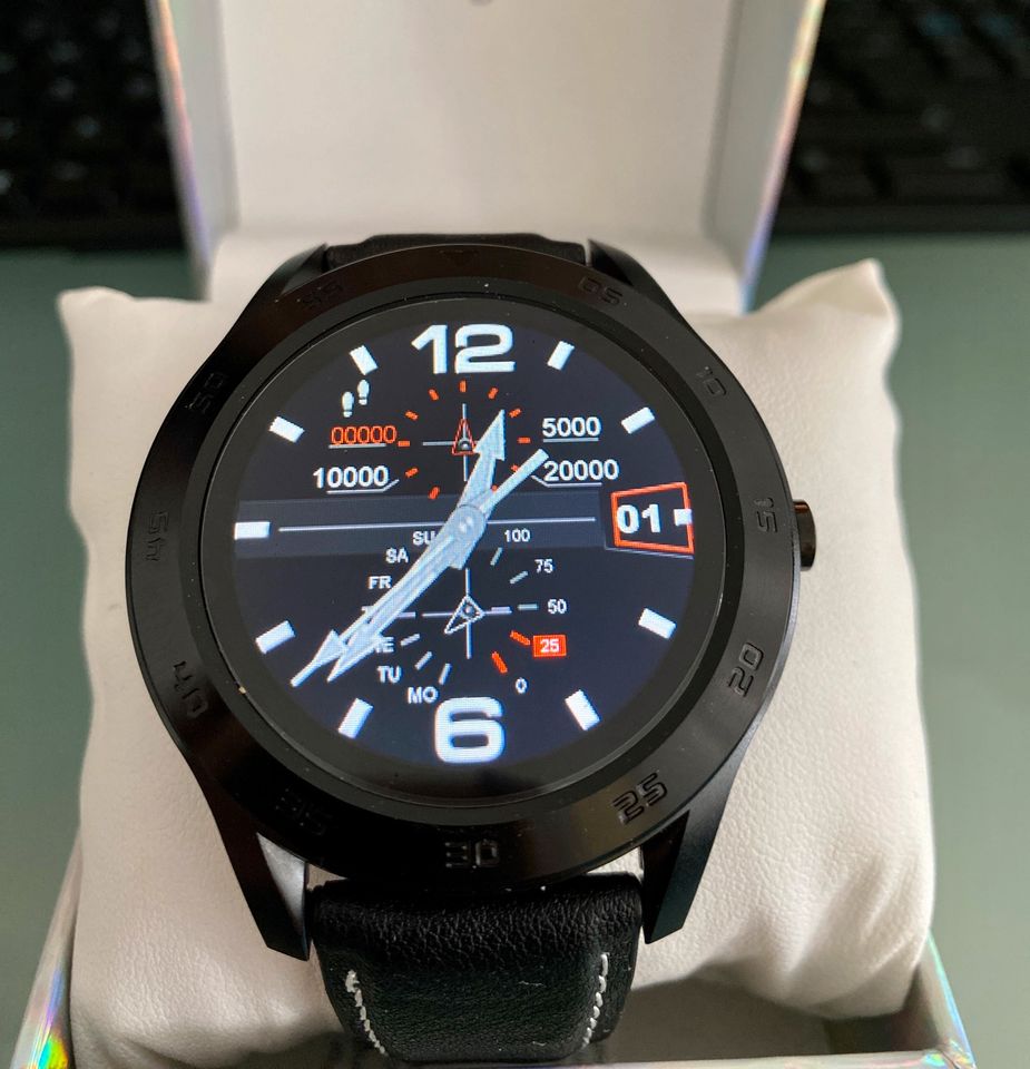 ✅  Smart Watch Neu mit 2 Armband (nur in schwarz ) in Frankfurt am Main