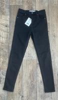 Bershka Super High Waist Skinny Jeans Eimsbüttel - Hamburg Niendorf Vorschau