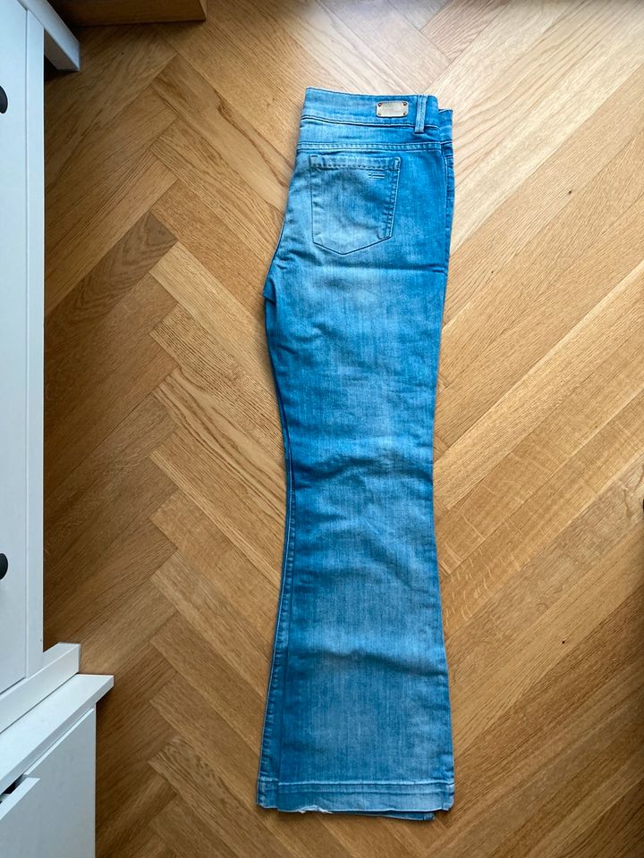 Marc O’Polo Damen-Jeans, neuwertig in Düsseldorf
