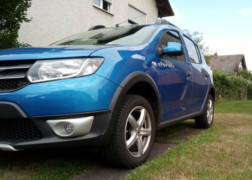 Dacia Sandero Stepway 16 Zoll Felgen Winterreifen 4x100 RDKS NEU in Hattingen