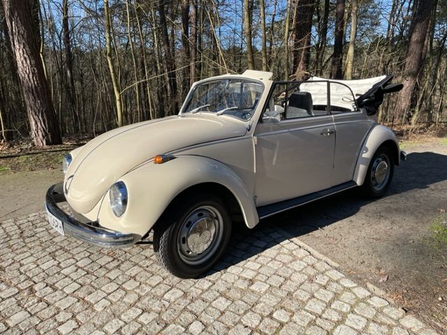 VW Cabrio 1971 guter Zustand (2-), neuer TÜV in Berlin