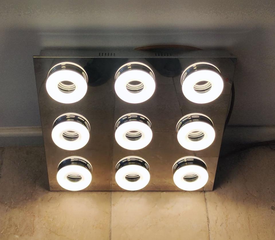 LED Deckenleuchte Chrom 9 rundischen Leuchten 44 x 44 wie NEU in Reinbek