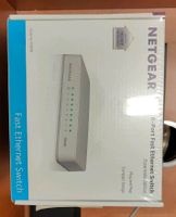 Netgear 8 port fast ethernet switch FS208 Berlin - Charlottenburg Vorschau