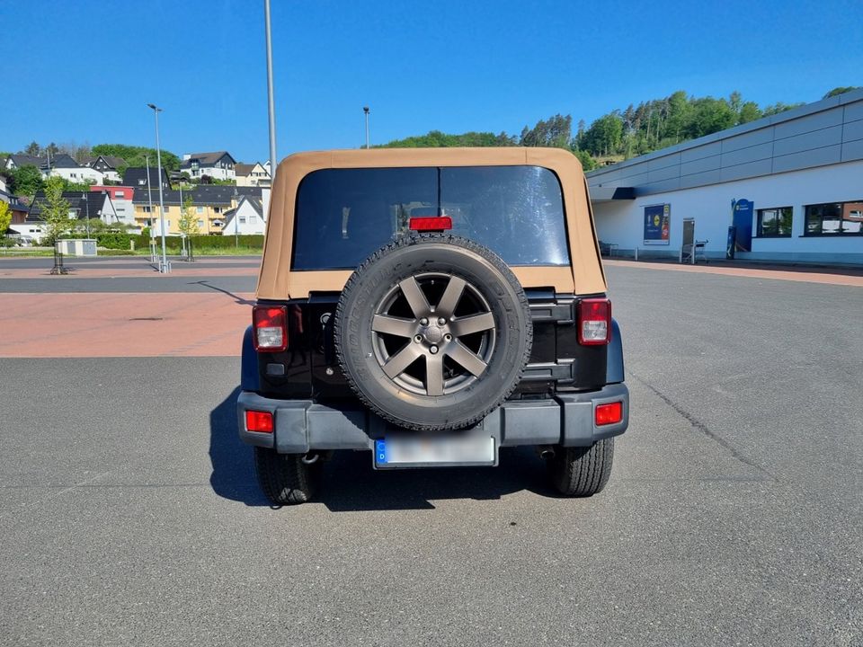 Jeep Wrangler JK 2.8 CRD Golden Eagle in Overath