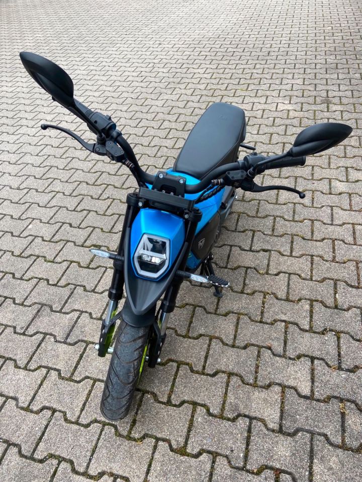 Neu 2 Jahre Garantie Tromox Mino Elektro Mini Bike Motorrad 45kmh in Obersulm