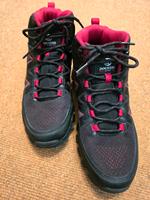 Dockers Herren  boots Gr. 44 , schwarz-rot, sehr guter Zustand Baden-Württemberg - Karlsruhe Vorschau