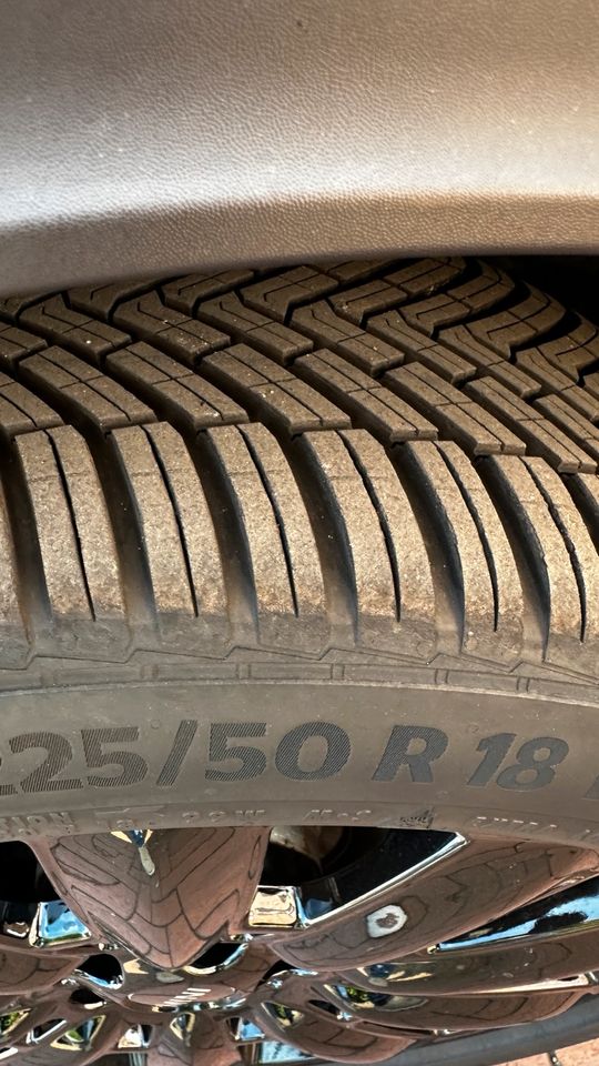 Continental AllSeasonContact 225/50 R18 99W XL M+S, (ohne Felgen) in Drensteinfurt