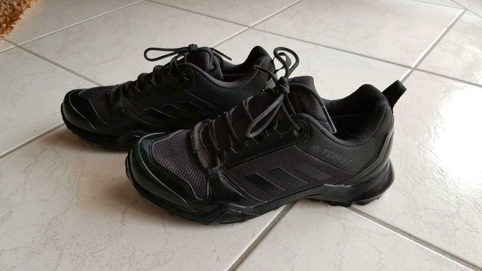 adidas Terrex AX3 GTX Gr. 40 2/3 schwarz in Finsing