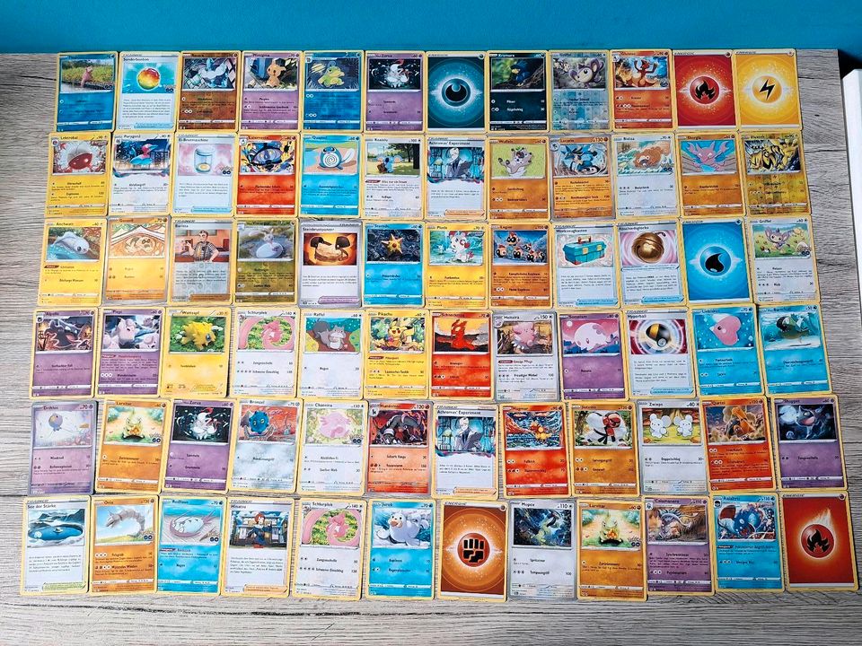 129 Pokemon Karten in Mannheim