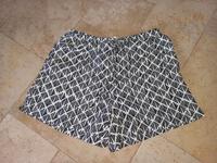 Leinenhose/ Shorts von H&M in Größe XS/34 neu! Bayern - Nittendorf  Vorschau