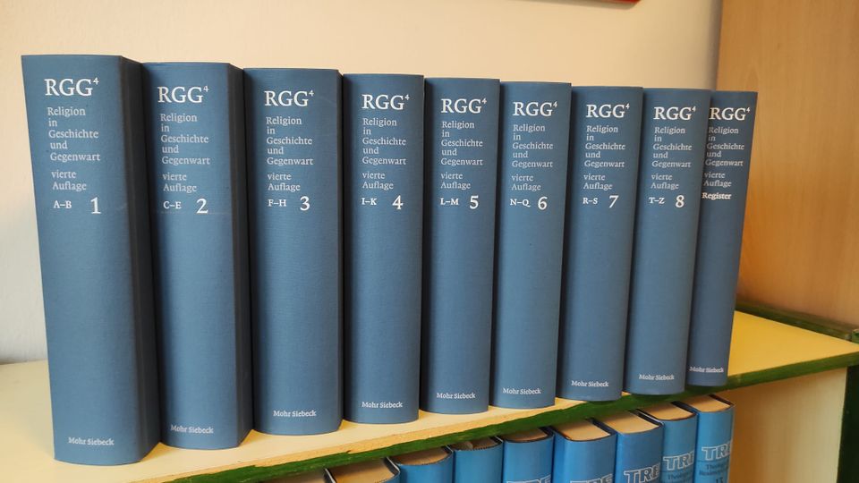 Religion in Geschichte und Gegenwart 4. Auflage (RGG4) in Nürnberg (Mittelfr)