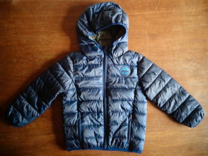 Leichte Steppjacke Übergangsjacke Jungen Größe 104 in Treffurt