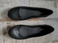 Damen Ballerina Schuhe schwarz Kunstleder Graceland Gr. 38 Niedersachsen - Pattensen Vorschau