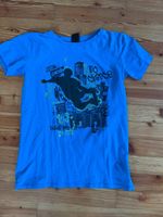 Blaues Jungs T-shirt mit "Skateboarder-Aufdruck" Bayern - Naila Vorschau