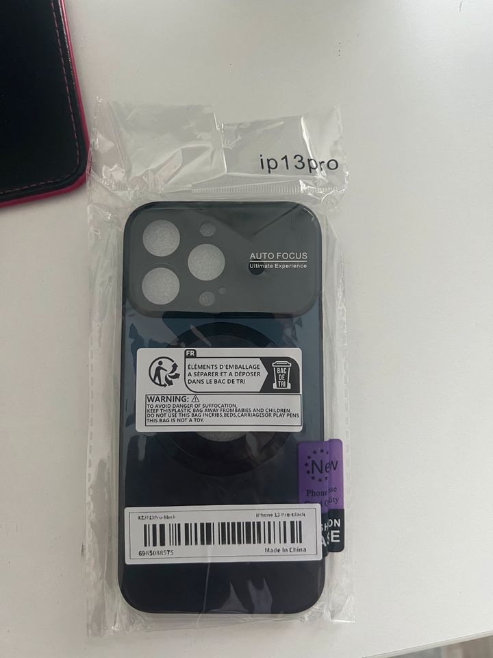 Handyhülle NEU Iphone 13 Pro in Mitterteich