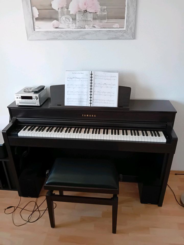 Digitalpiano Yamaha clp 545 Rosenholz in Mönchengladbach