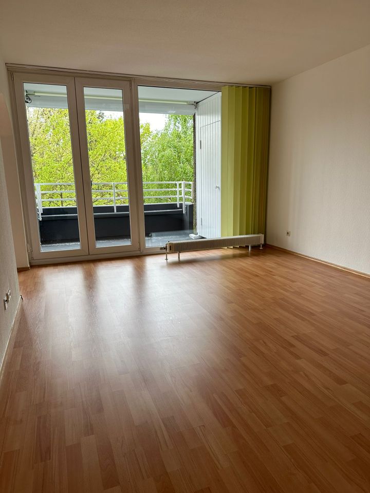 Über den Dächern von Dortmund! 3-Zi-Wohnung mit Balkon u.Garage in Dortmund